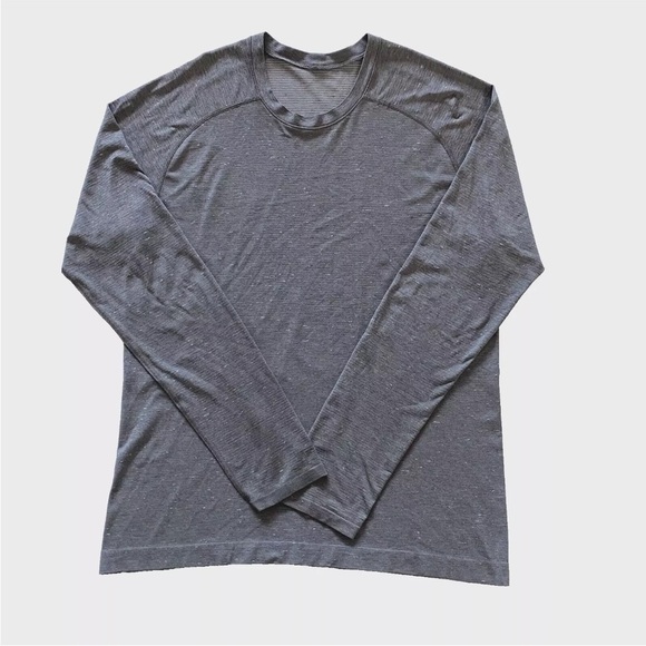 lululemon athletica Other - Lululemon Mens Performance Long Sleeve Shirt Size M Gray
